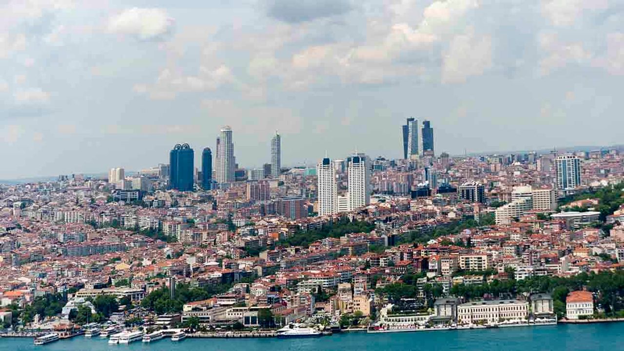 Nisan ayında İstanbul'da konut satışları yüzde 64 düştü!