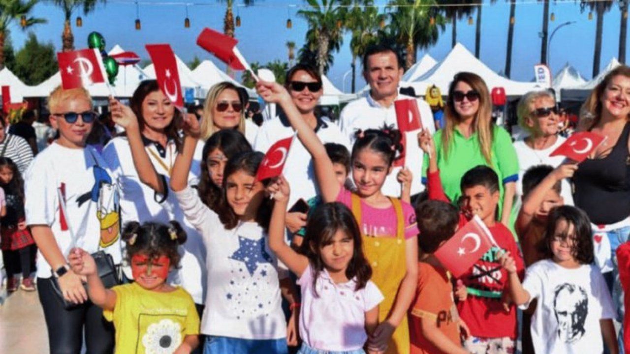 Akdeniz Rotary Kulübü, Cumhuriyetin 99. yılını çocuklarla coşkuyla kutladı