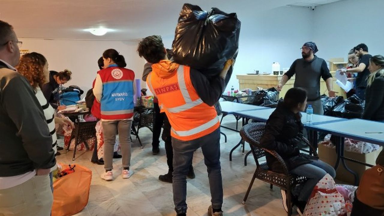 Muğla Marmaris'te 5 bin depremzede misafir ediliyor