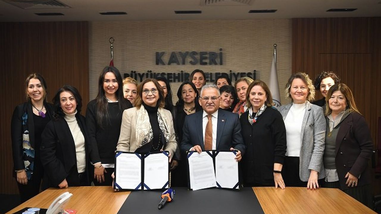 Kayseri'de kadın girişimcilerle 'büyük' protokol