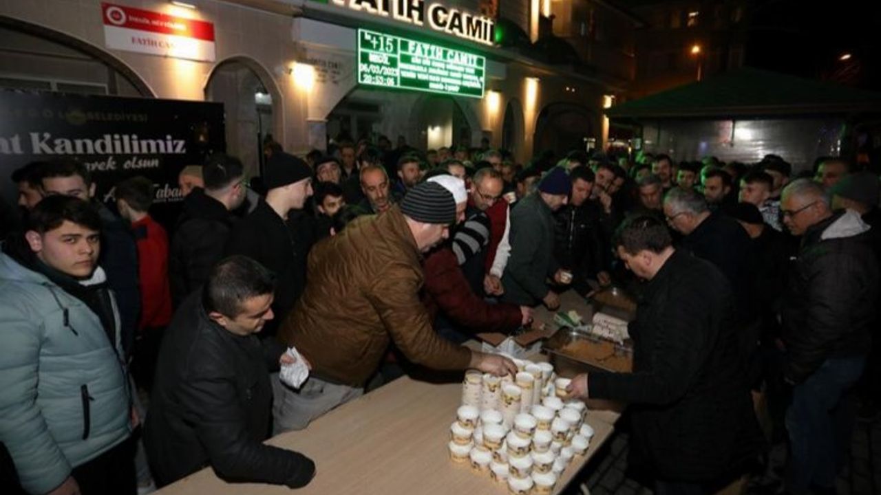 Bursa İnegöl'de 'Kandil Helvası' geleneği