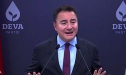 Babacan: Avrupa'yı gezebilen gençler, şimdi otobüs biletine muhtaç oldu