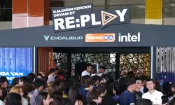RE:PLAY heyecanı Excalibur gücüyle başladı