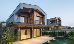 Modern Estetiği ile Dikkat Çeken Villa Tasarımı: Casa Uva