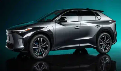 Toyota 3 yıl içinde 10 yeni elektrikli araç model olacak dedi