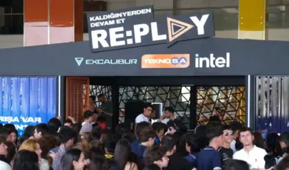 RE:PLAY heyecanı Excalibur gücüyle başladı