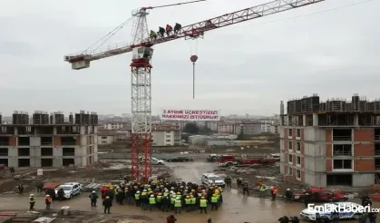 İsra Holding'in Projelerinde Ücret Krizi: İşçiler Kule Vinçlere Çıkarak Protesto Etti