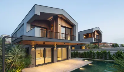 Modern Estetiği ile Dikkat Çeken Villa Tasarımı: Casa Uva