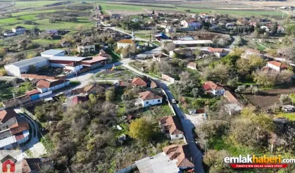 Balıkesir Manyas Haydar Köyü 426 m2 - 2 kat imarlı arsa