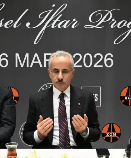 Bakan Abdulkadir Uraloğlu, İnşaat Sektörü Temsilcileriyle İftar Sofrasında Buluştu