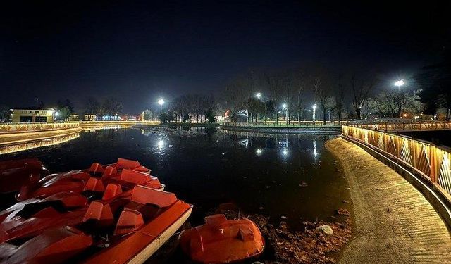 Aziz Duran Parkı’nın gece görüntüsü değişti