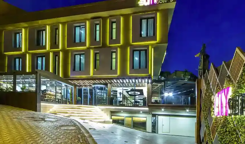 Yeni finans merkezinin kalbindeki otel: The City Suites
